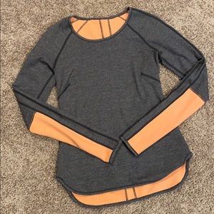 Lululemon REVERSIBLE Long Sleeve Top